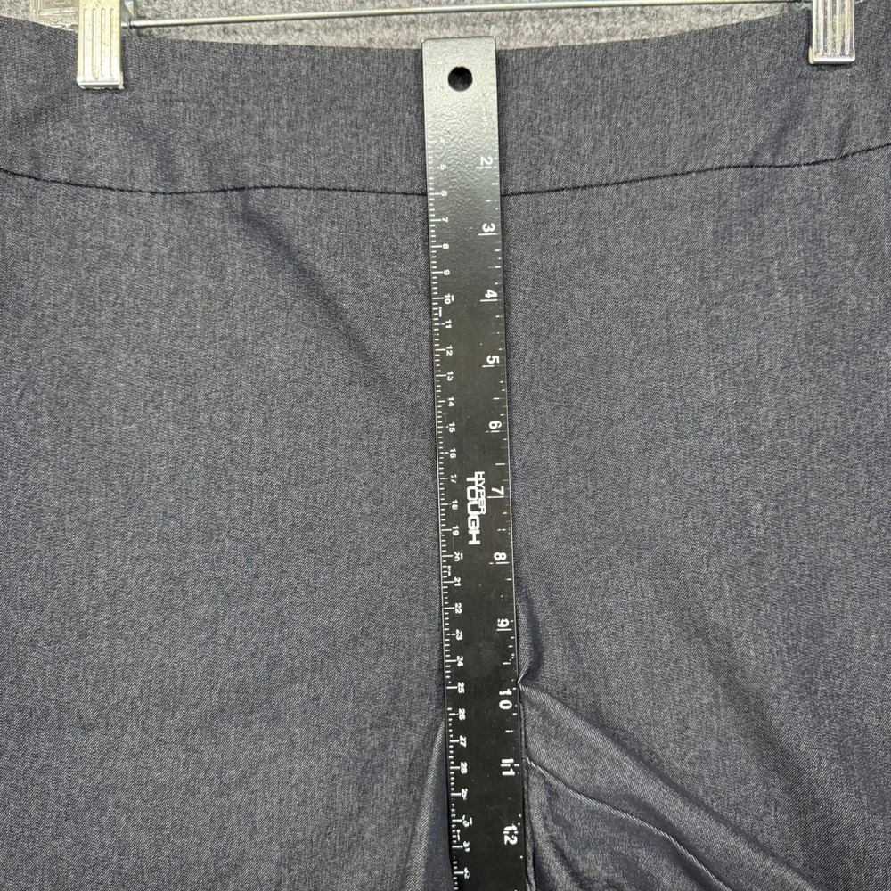 Chicos So Slimming Bermuda Shorts 1.5 Womens 10P Black Chambray Pull On Stretch - Picture 9 of 11